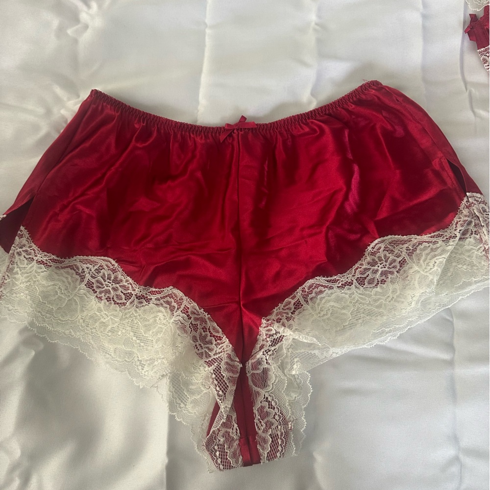 Luxurious Red and White Lace Women's Panties